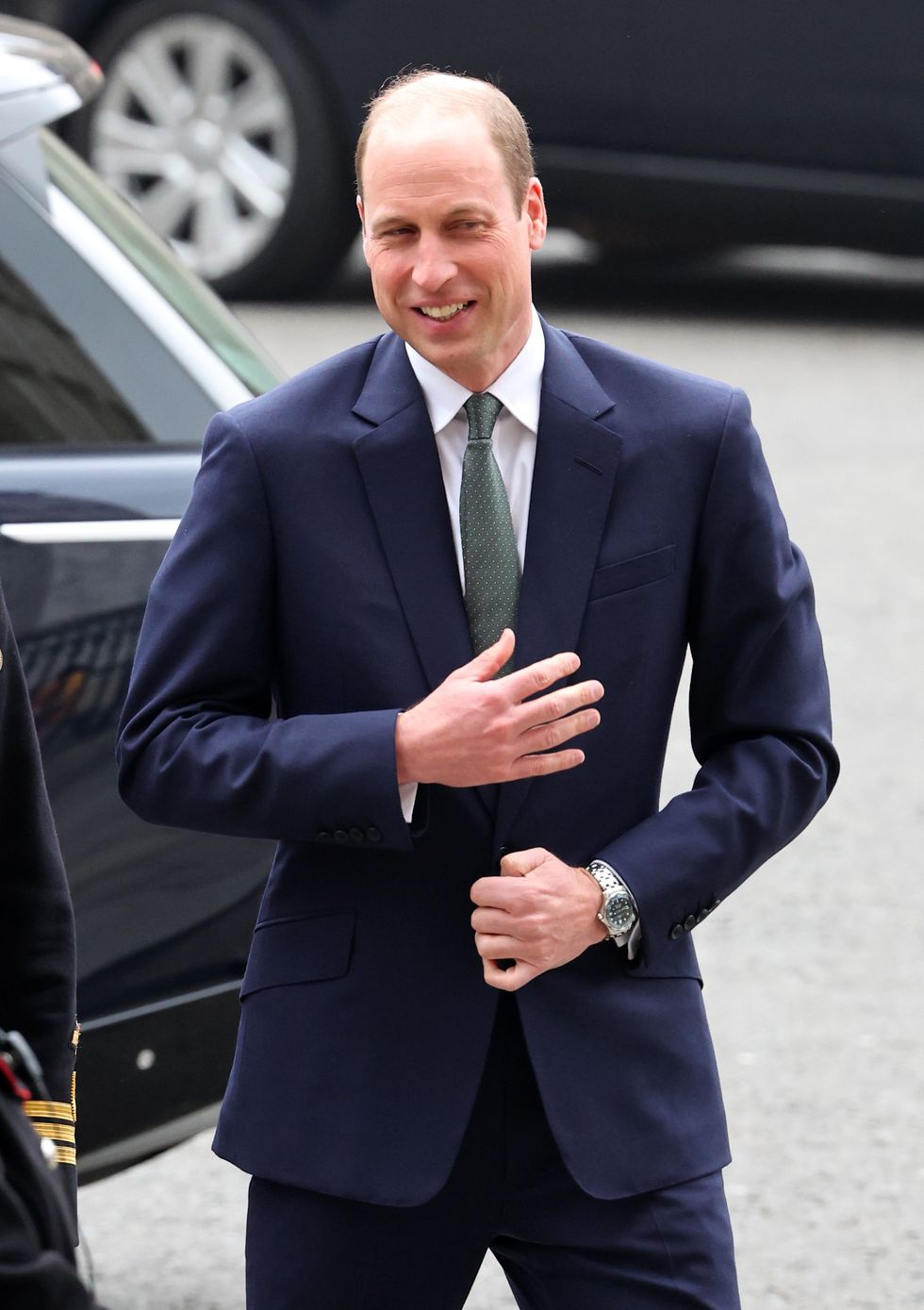 Prince William seen out with Carole Middleton amid Kate Middleton ...