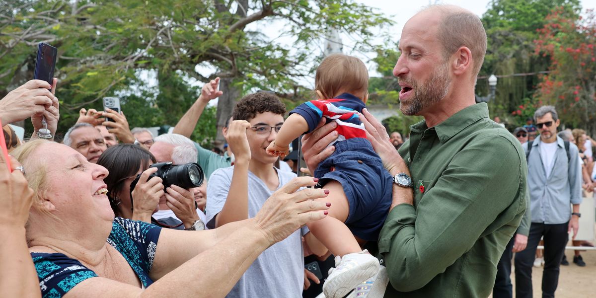 Prince William news: Brazilian locals left stunned as Prince of Wales cradles 10-month-old baby: ‘Nobody asked him!’ Prince William news: Brazilian locals left stunned as Prince of Wales cradles 10-month-old baby: ‘Nobody asked him!’