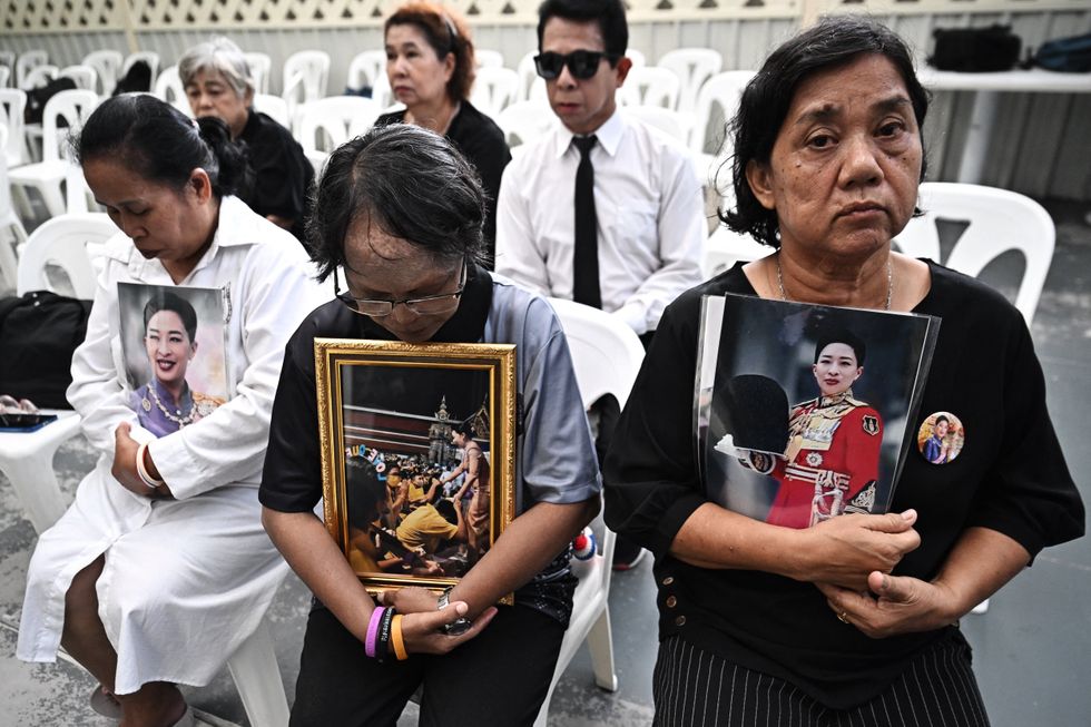 Princess Bajrakitiyabha mourners