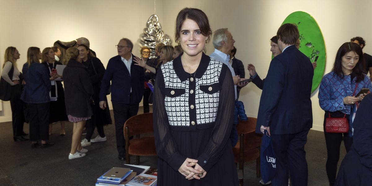Princess Eugenie seen ‘chatting away’ in London on second public appearance since Andrew’s arrest Princess Eugenie seen ‘chatting away’ in London on second public appearance since Andrew’s arrest