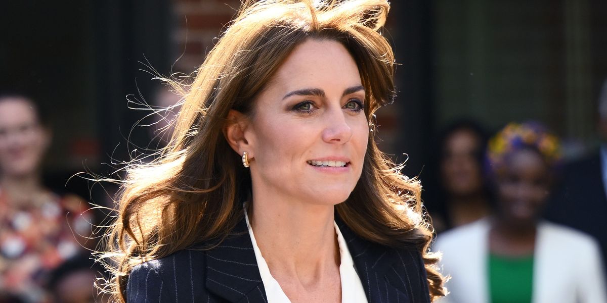 Kate Middleton returns to Windsor Castle for the first time since her sudden withdrawal Kate Middleton returns to Windsor Castle for the first time since her sudden withdrawal