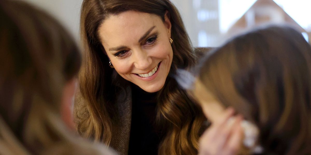Princess of Wales teaches young girl a new trick in heartwarming moment Princess of Wales teaches young girl a new trick in heartwarming moment