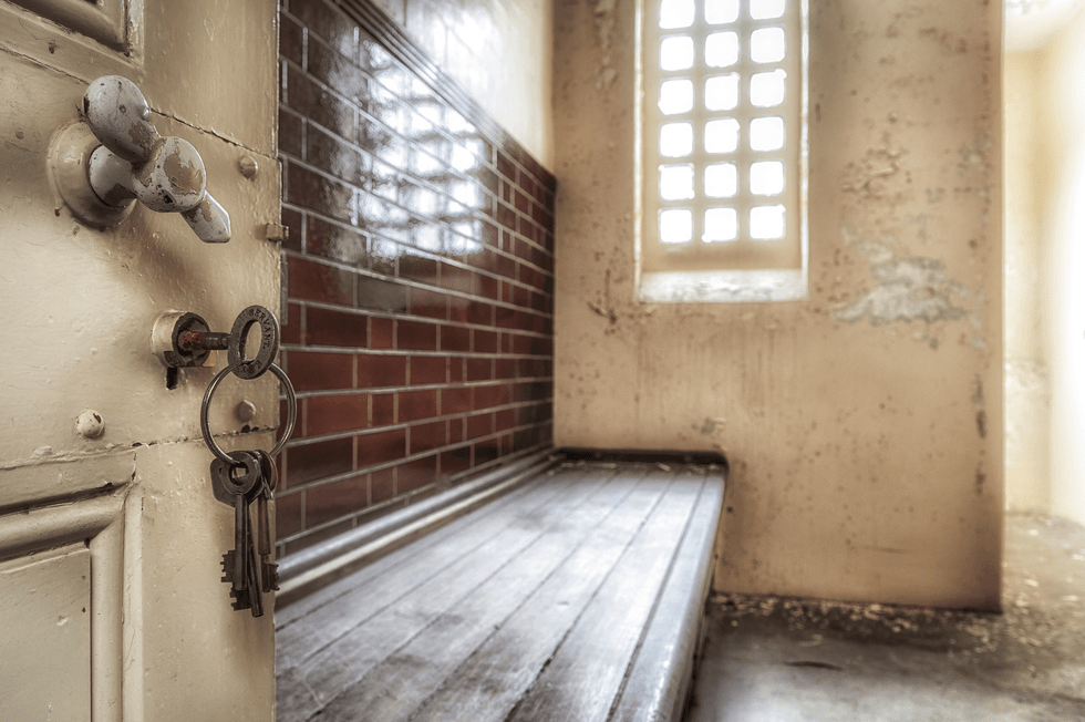 Prison keys