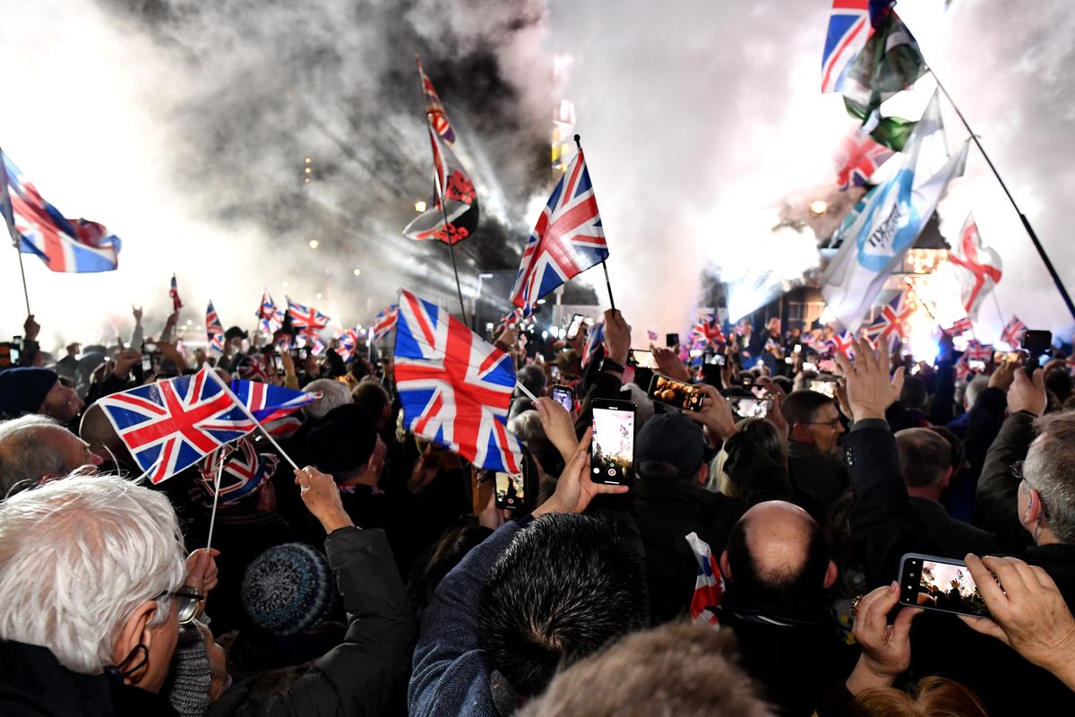 Pro Brexit supporters celebrate as the United Kingdom exits the EU during the Brexit Day Celebration Party hosted by Leave Means Leave at Parliament Square