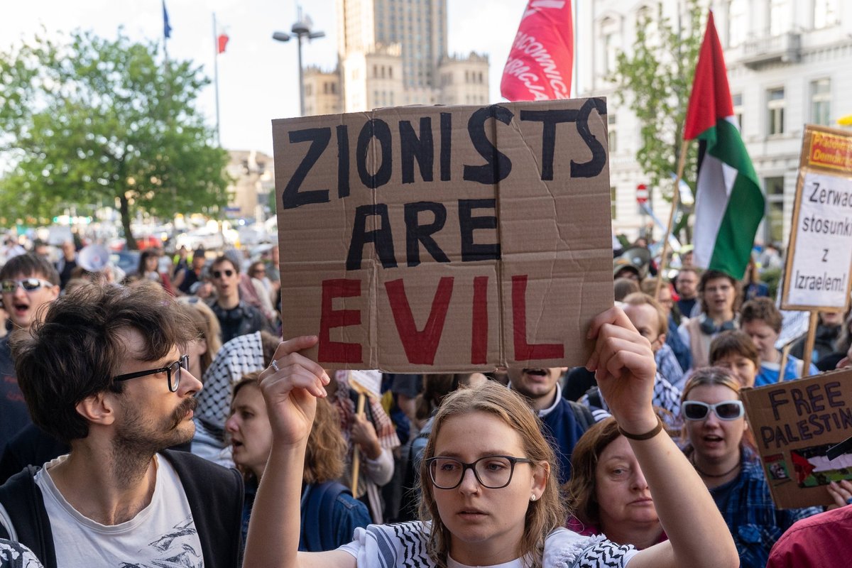 Pro-Palestine march