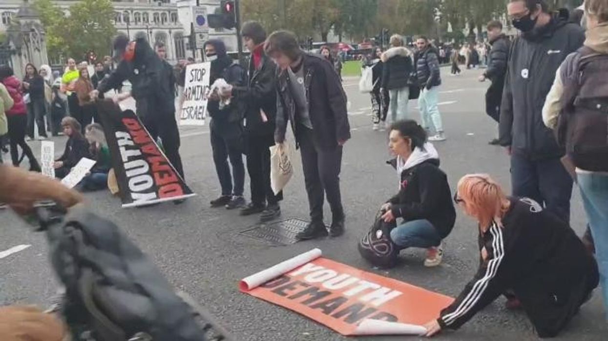 Pro-Palestine protesters shut down Czech foreign minister's speech at British university accusing him of 'genocide'