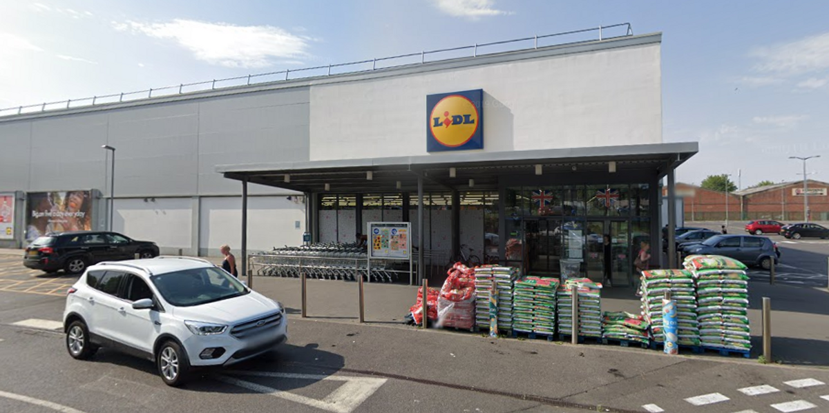 NextImg:Lidl shopping horror as man dies outside supermarket after 'serious medical' incident