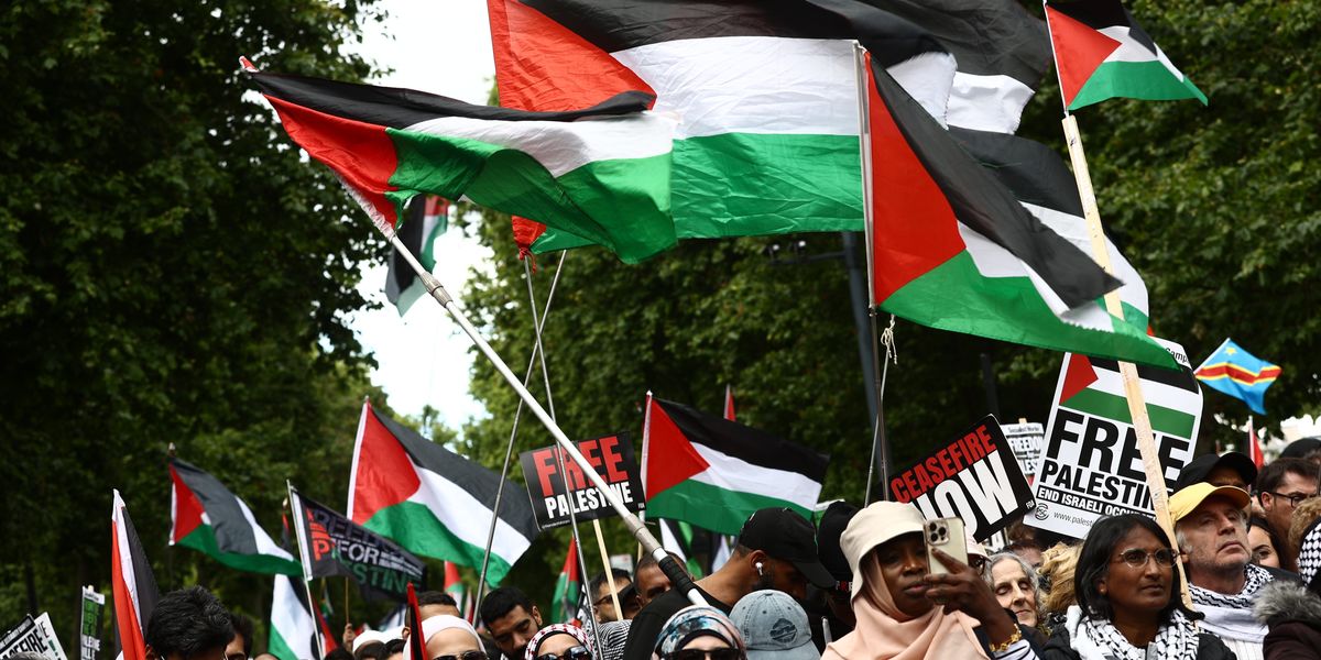 NextImg:'Despicable!' Outrage as Jewish groups slam ‘hateful’ pro-Palestine march during Passover
