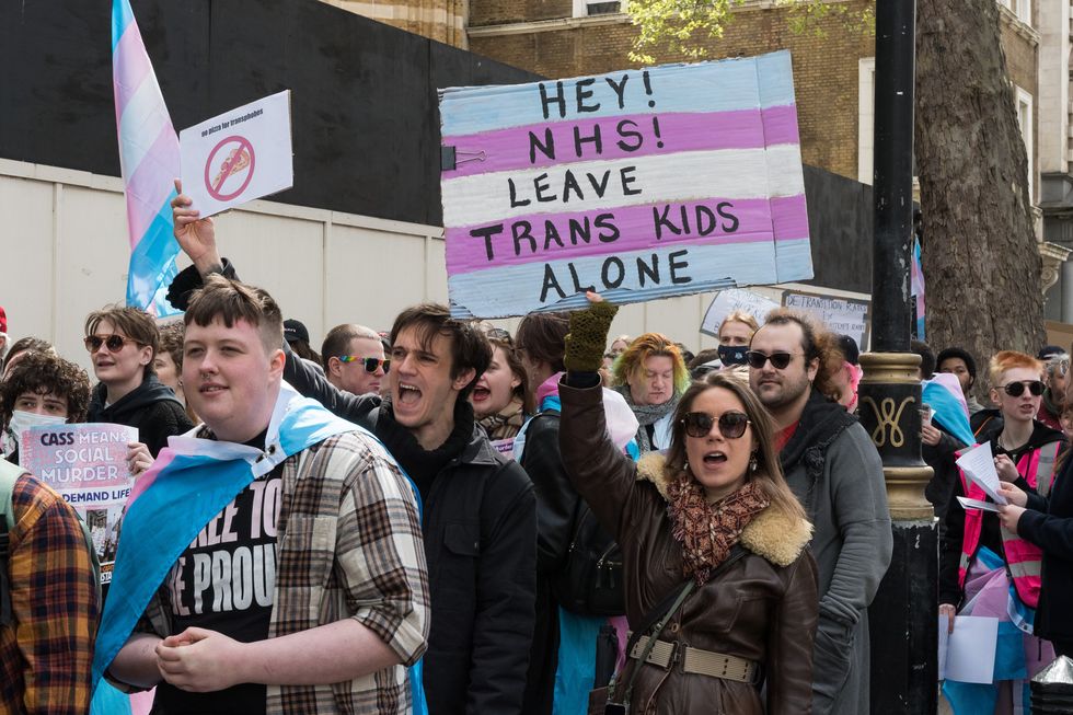 Pro-trans protests demonstrate against a 2024 ban on puberty blockers