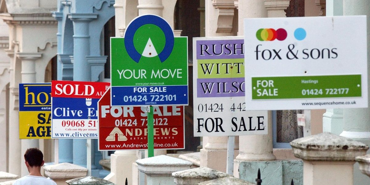 NextImg:House price growth slows down as buyer demand cools amid 'economic uncertainty'
