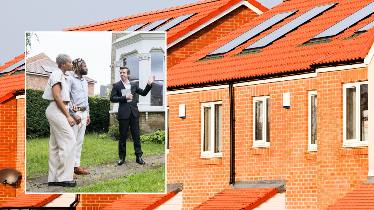 Property for sale / houses with solar panels