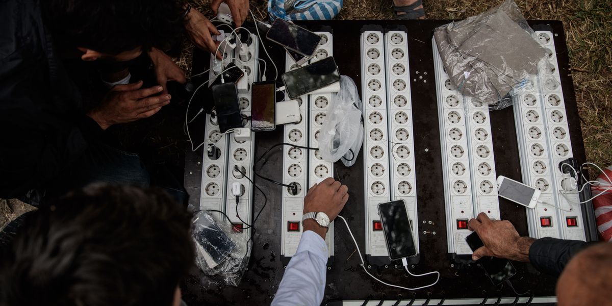 Migrant crisis: Illegal immigrants handed £6.5k each in compensation for phones seized while crossing Channel Migrant crisis: Illegal immigrants handed £6.5k each in compensation for phones seized while crossing Channel