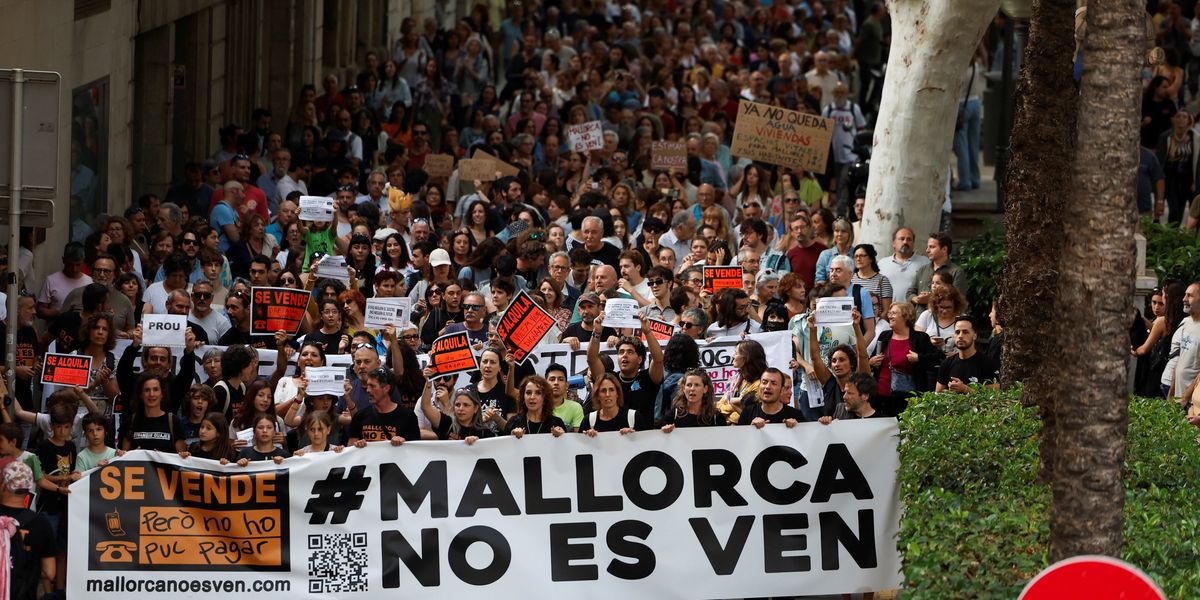 NextImg:Britons now thinking twice about booking as Majorca anti-tourist protesters warned they should 'be careful what they wish for'