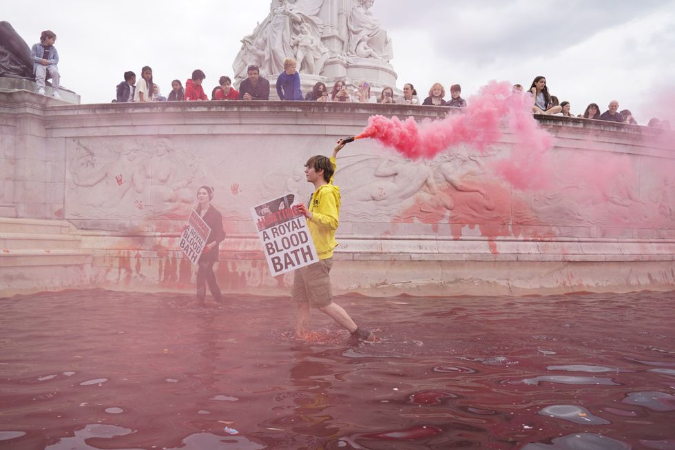 Protesters at Queen Victoria Memorial fountain