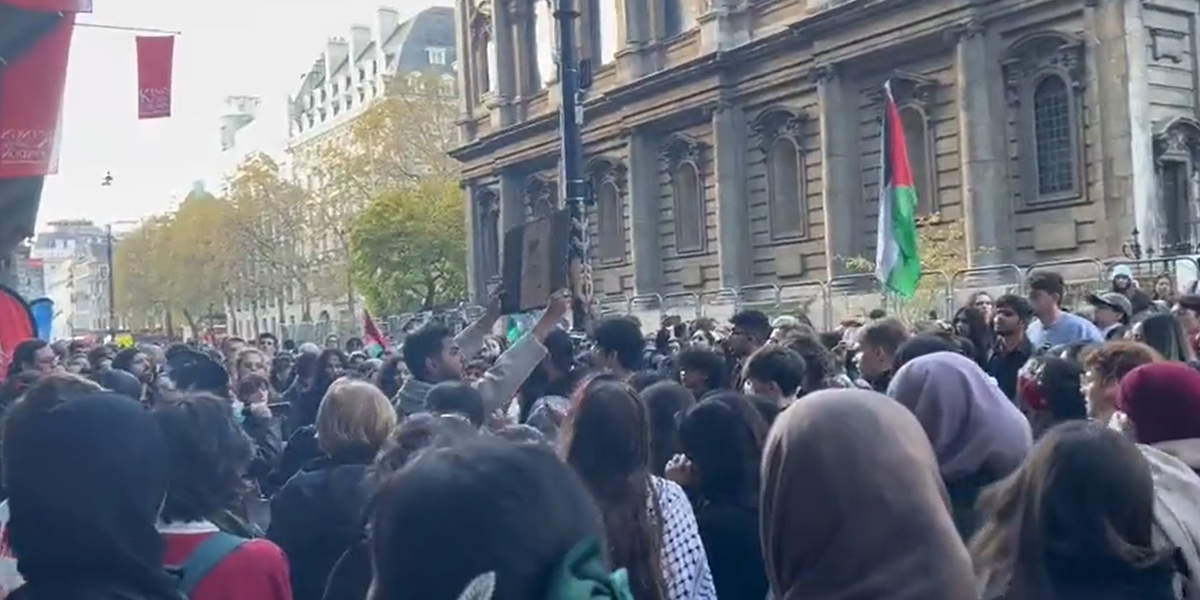 NextImg:Horror chants erupt at pro-Palestinian protest outside King's College