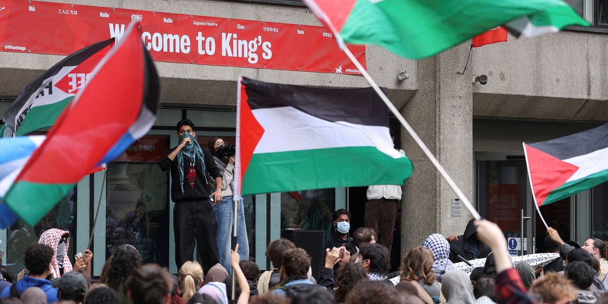 NextImg:Palestine protest through London WILL go ahead tomorrow as Met Police set out strict conditions