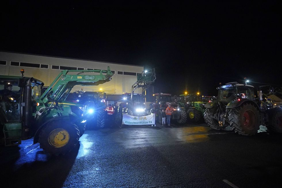 Protesting farmers in Athy, County Kildare show solidarity with EU-wide protests