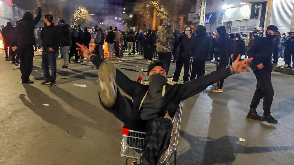 Protestors in Tehran