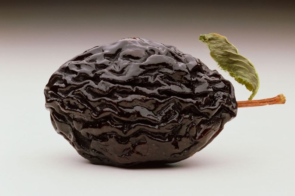 PRUNES