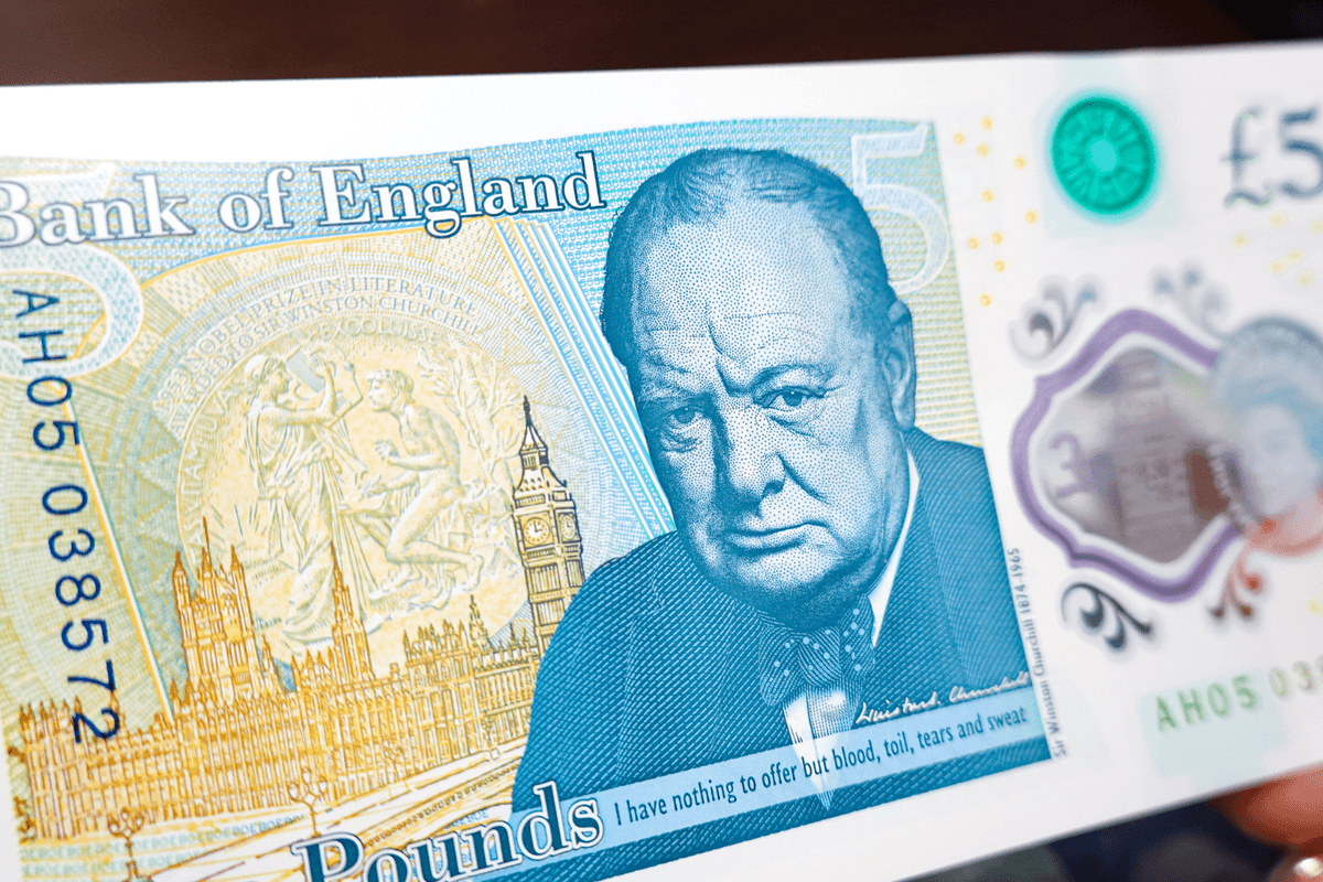 £5 banknotes displaying Winston Churchill