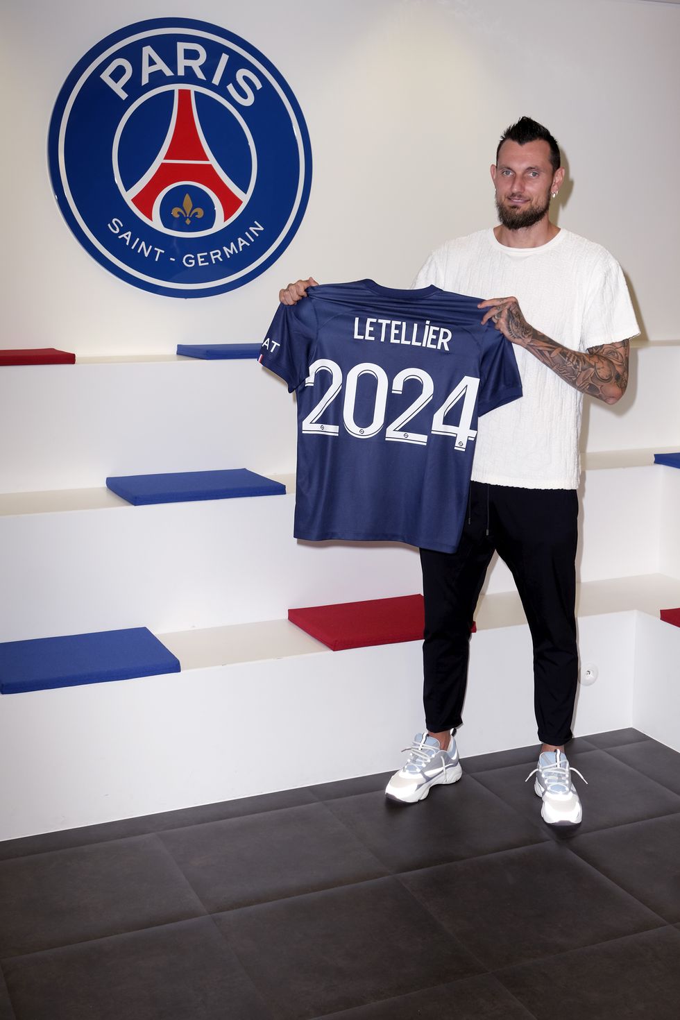 PSG goalkeeper Alexandre Letellier