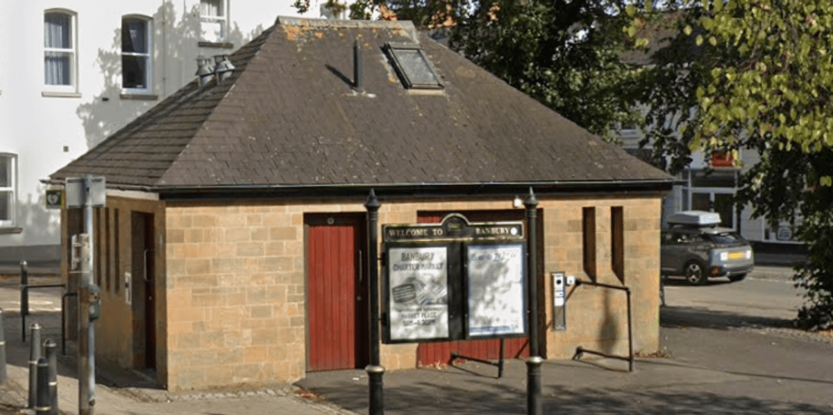 Woman’s body found in public toilet near historic landmark as police launch probe into ‘unexplained death’ Woman’s body found in public toilet near historic landmark as police launch probe into ‘unexplained death’
