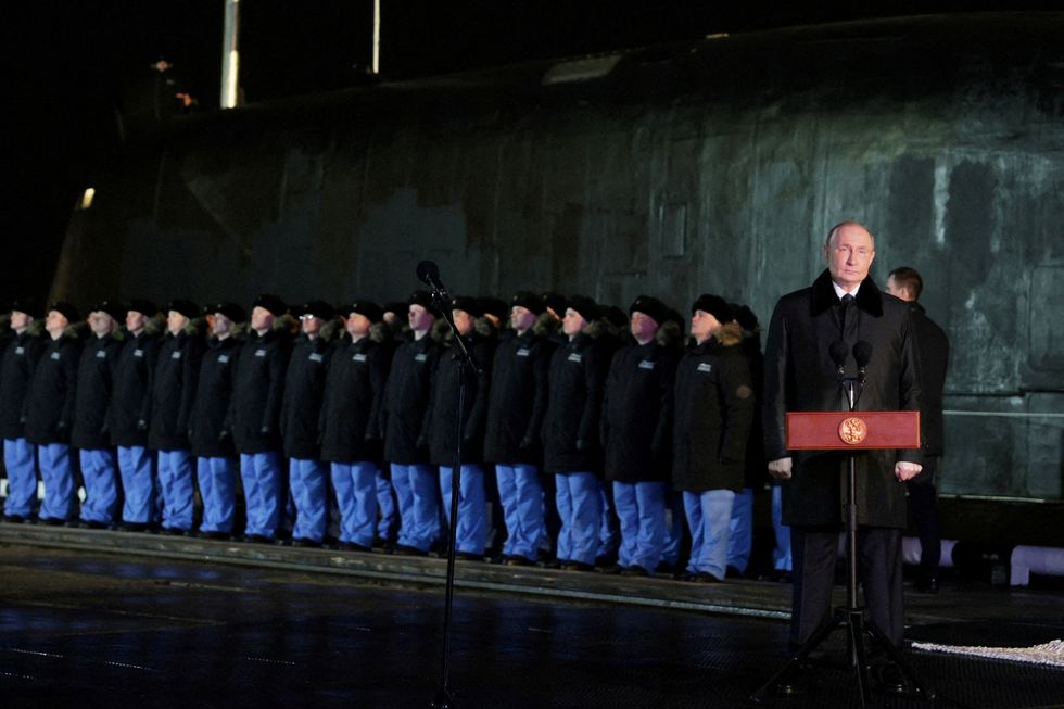 Putin and submariners