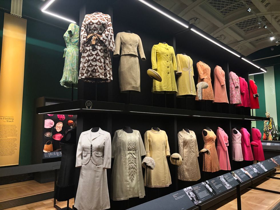 Casacos e chapéus da Rainha Elizabeth