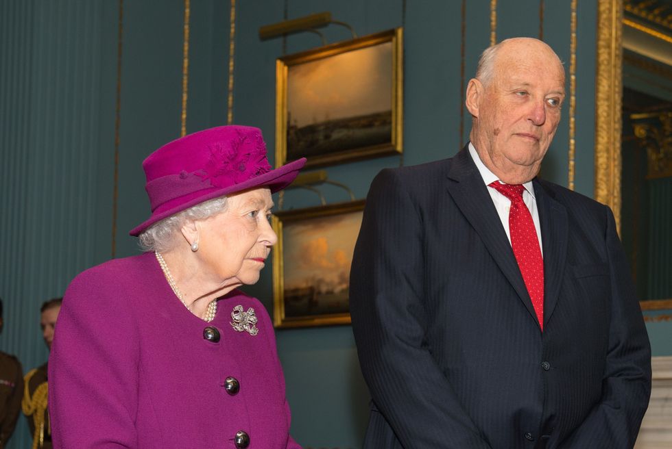 Queen Elizabeth II and King Harald