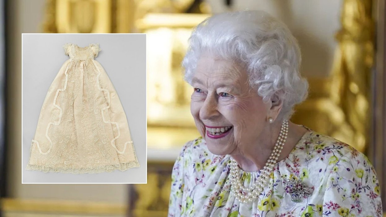 Queen Elizabeth II, gown