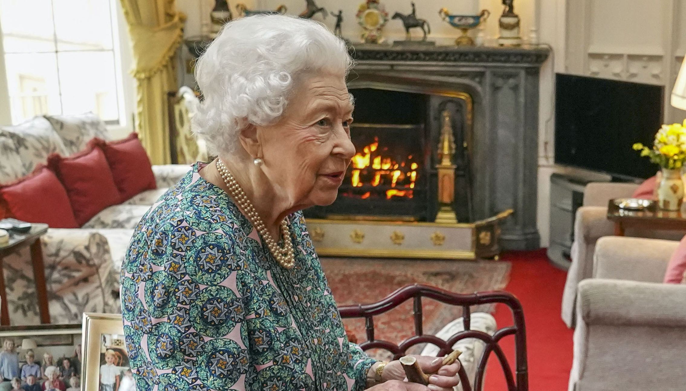 Queen Elizabeth II speaks during an audience at Windsor Castle when she met the incoming and outgoing Defence Service Secretaries. Picture date: Wednesday February 16, 2022.