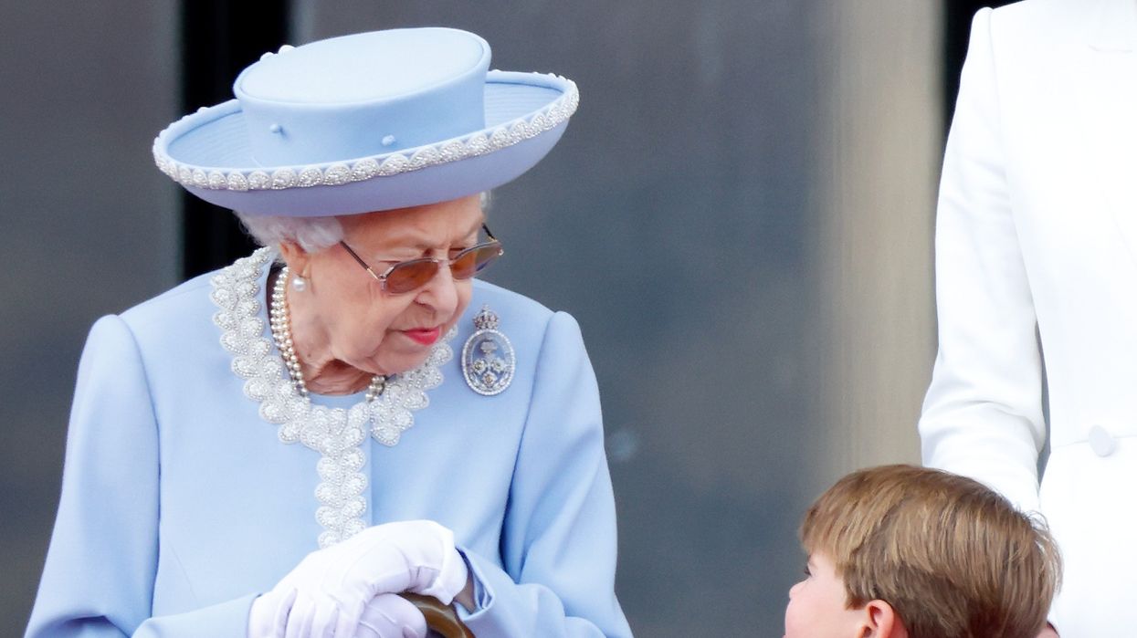 Queen Elizabeth, Prince Louis