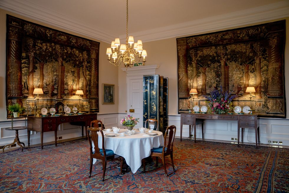 Queen Elizabeth royal breakfast room