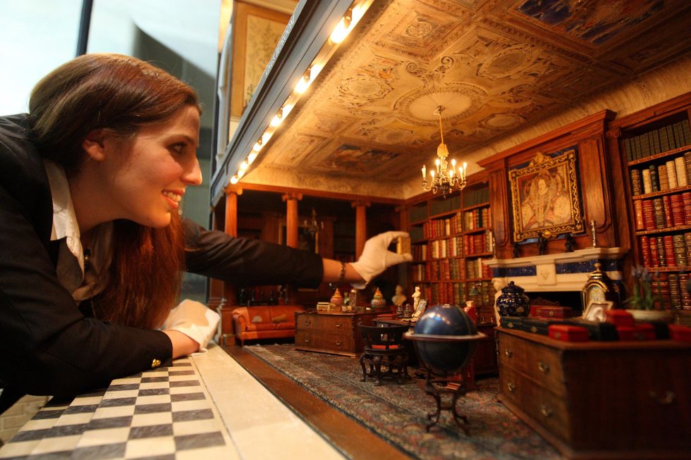 Queen Mary's Dolls' House