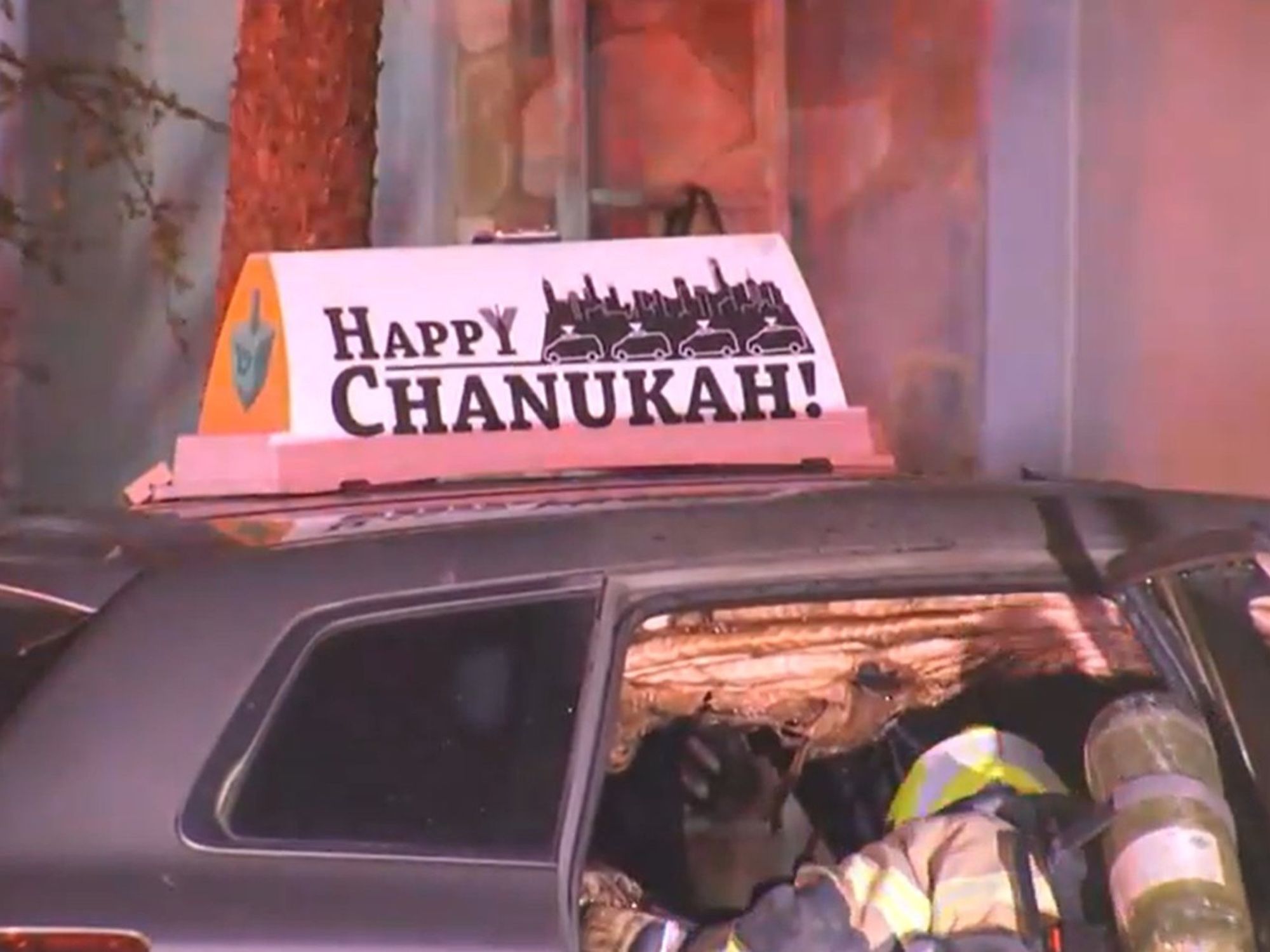 Rabbi's car firebombed