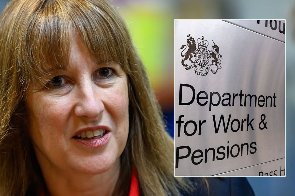 Rachel Reeves and DWP sign