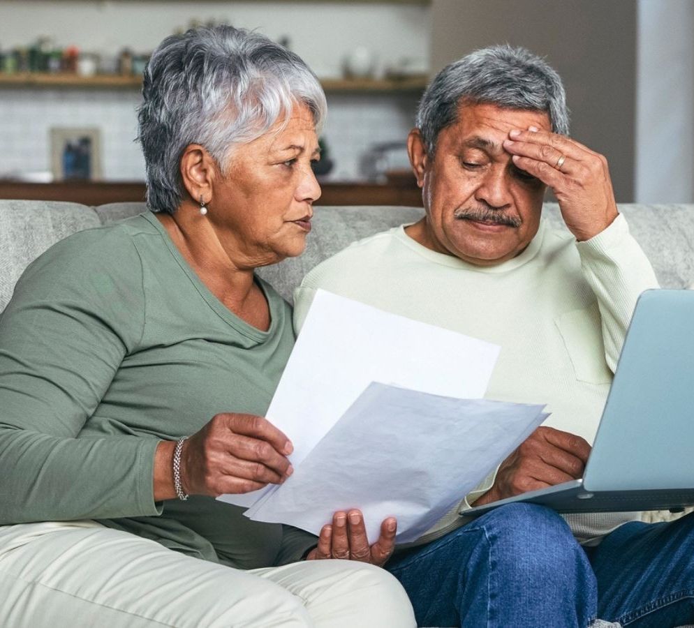 Rachel Reeves and older couple