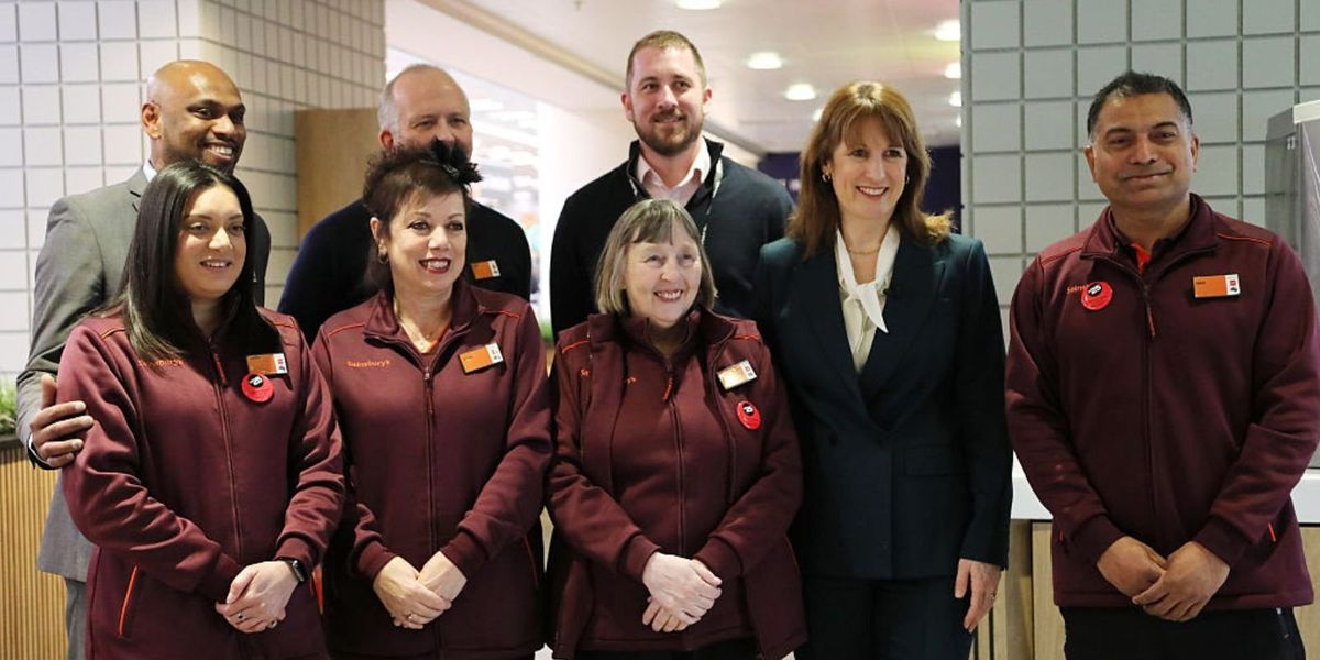Rachel Reeves pushing employment costs up could cut worker staff hours, retail bosses warn Rachel Reeves pushing employment costs up could cut worker staff hours, retail bosses warn