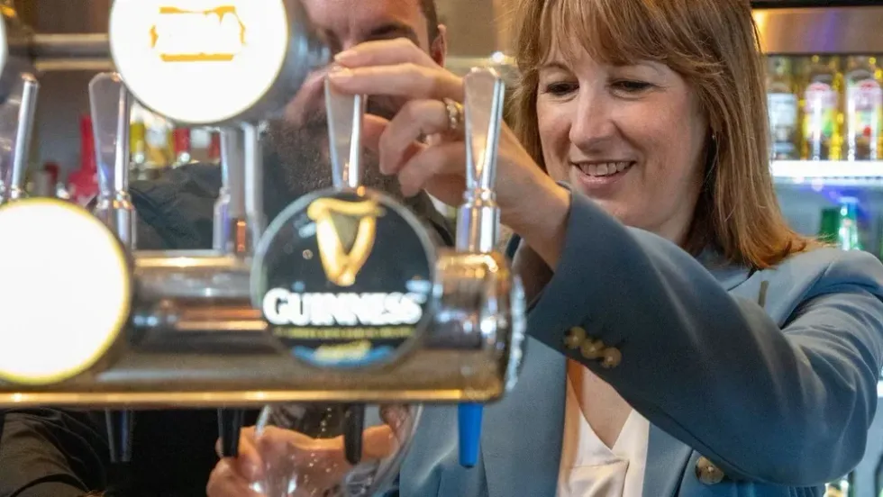 RACHEL REEVES AT PUB