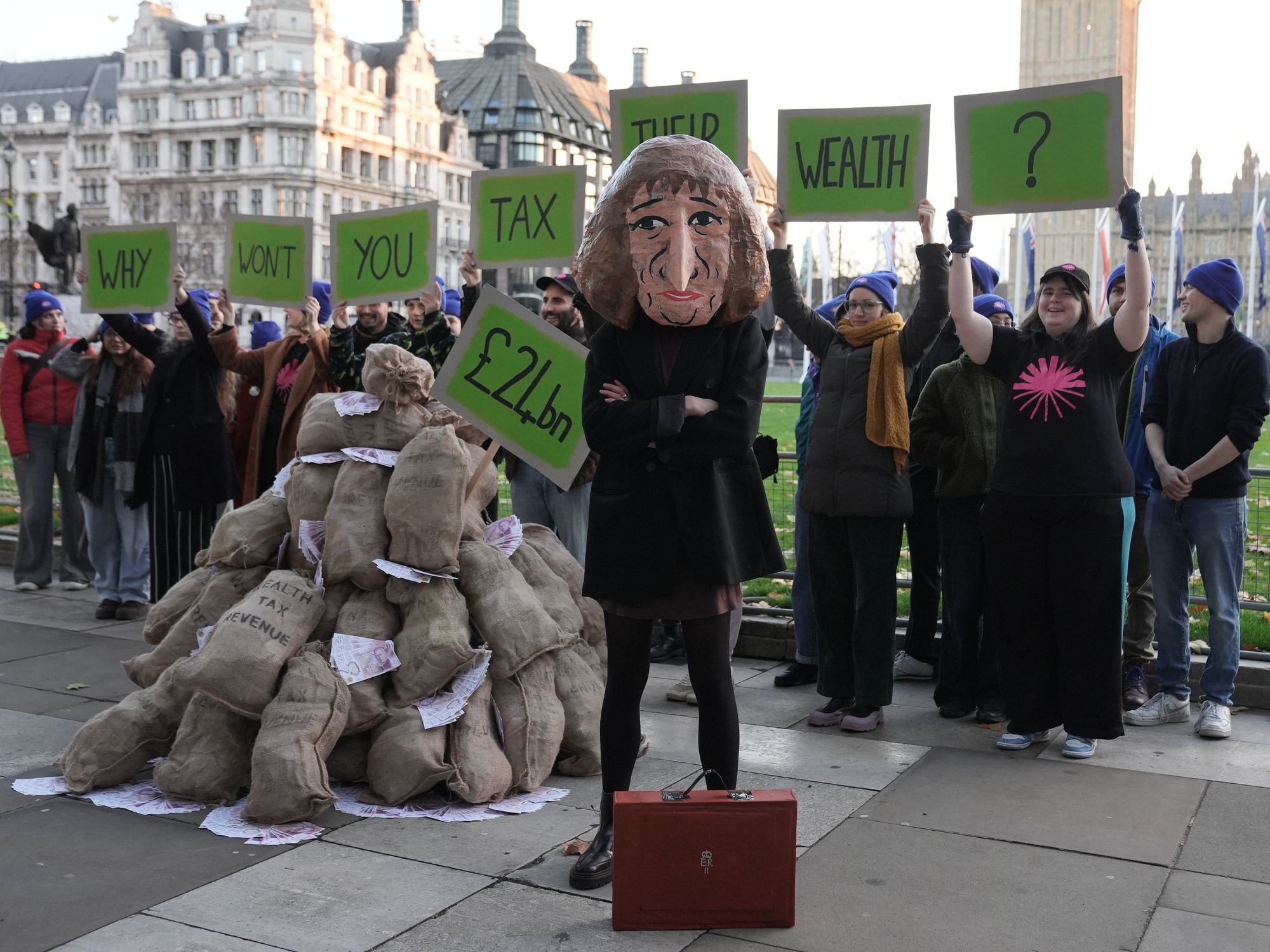 Rachel Reeves effigy