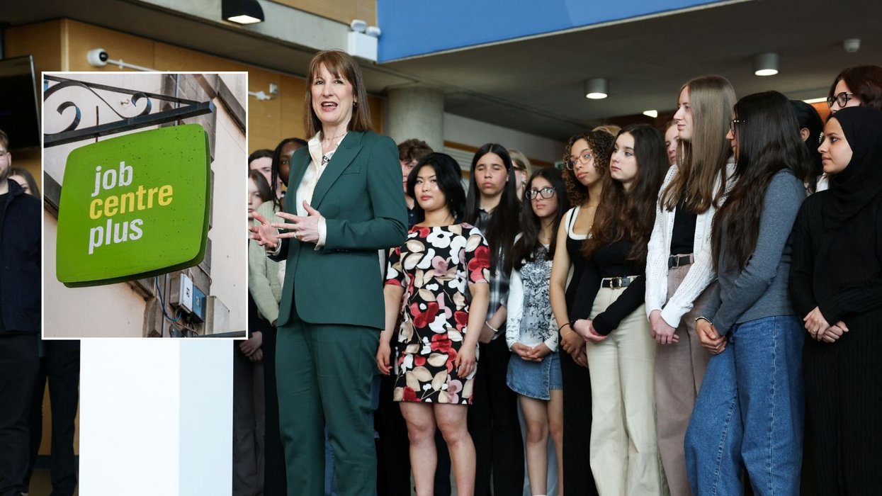 Rachel reeves with youth