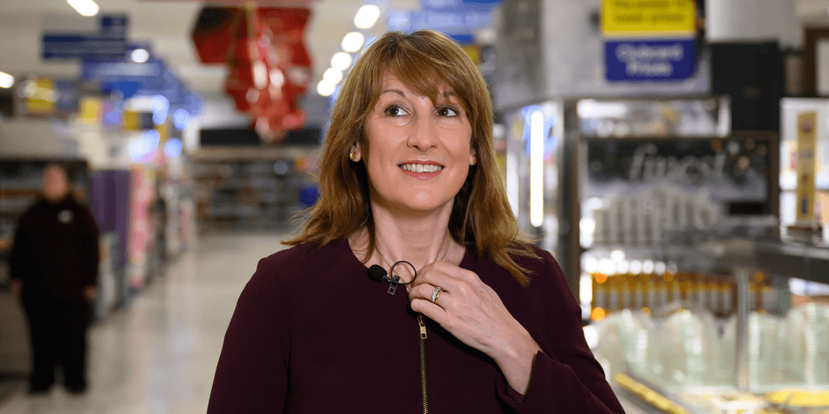 Budget 2025: Rachel Reeves ‘to spend £15bn on BENEFITS in major Budget splurge’ Budget 2025: Rachel Reeves ‘to spend £15bn on BENEFITS in major Budget splurge’