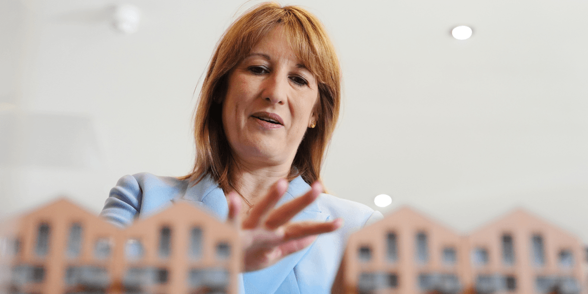 Labour ‘to bulldoze Britain’s suburbs’ in mega planning blitz Labour ‘to bulldoze Britain’s suburbs’ in mega planning blitz