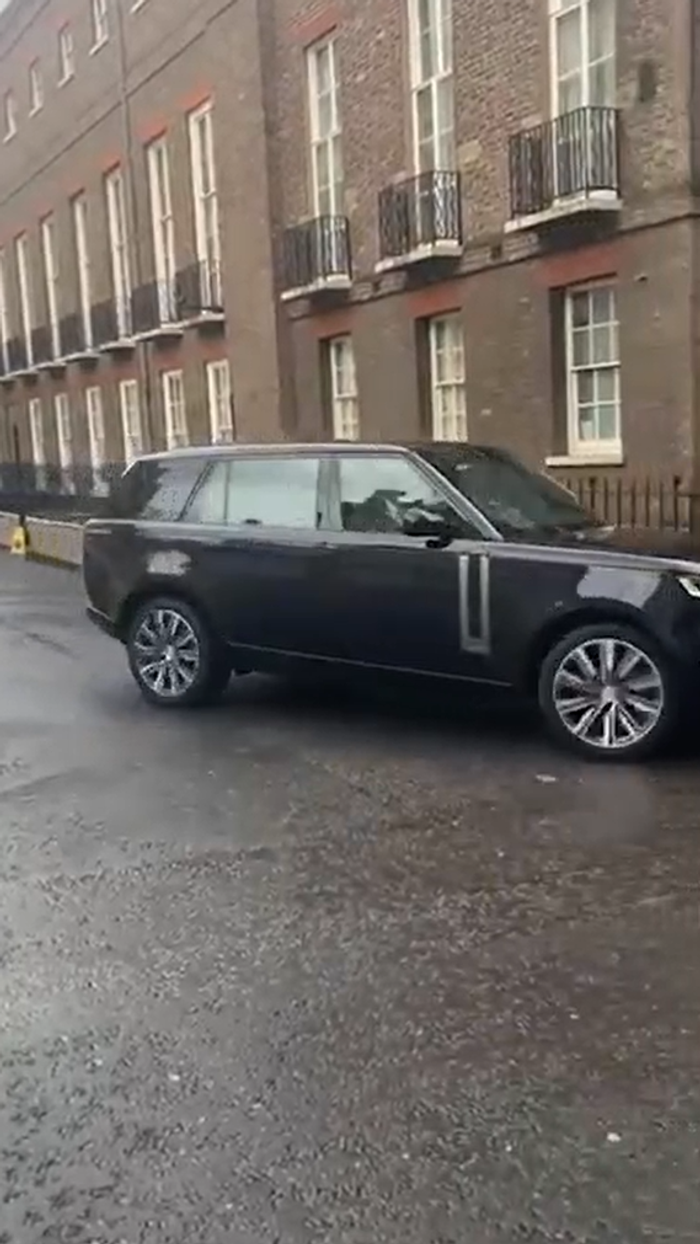 Range Rover at Clarence House