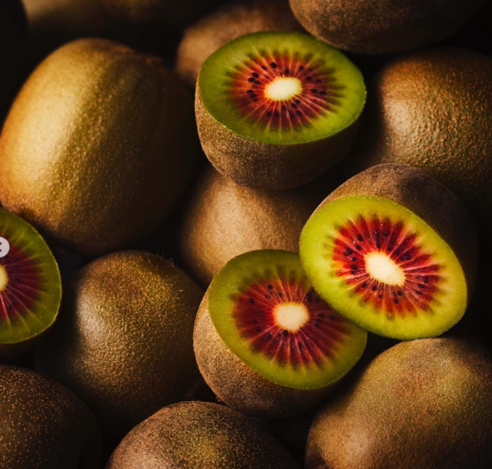 Red kiwis
