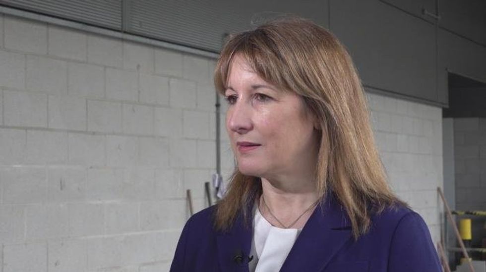 Rachel Reeves sparks panic as Budget chaos causes sudden drop in value of the pound while UK borrowing costs surge