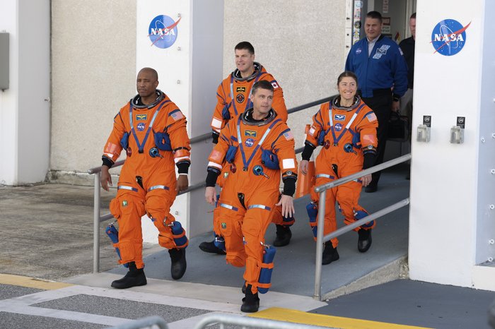 Reid Wiseman, Victor Glover, Christina Koch, Jeremy Hansen