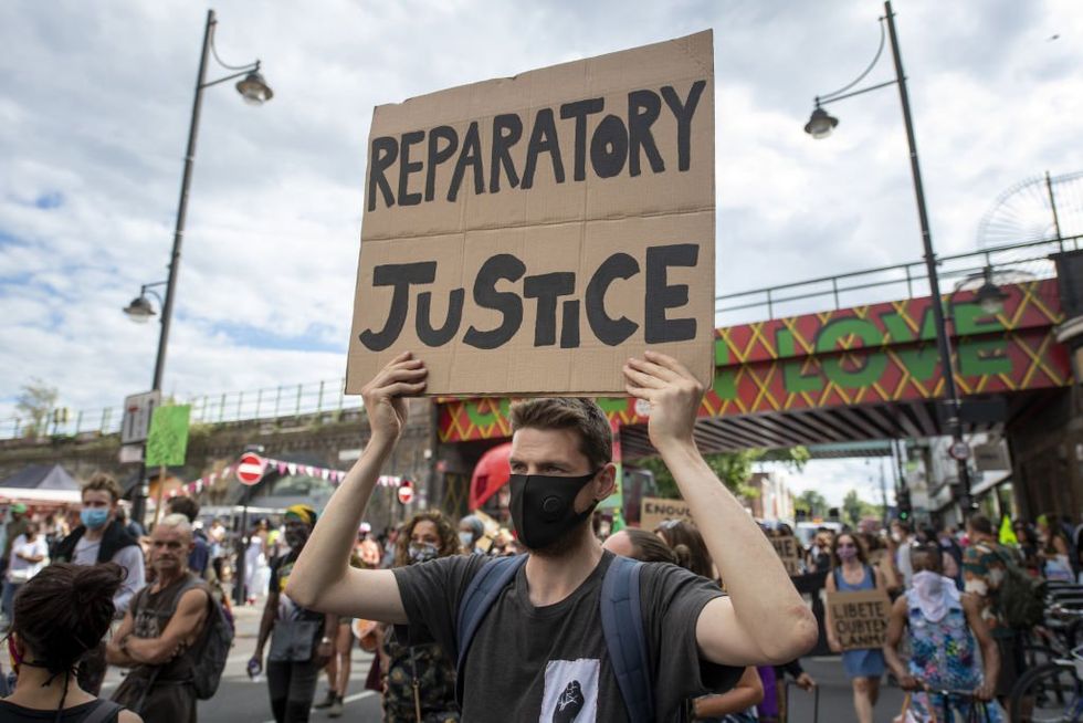 Reparatory protestor