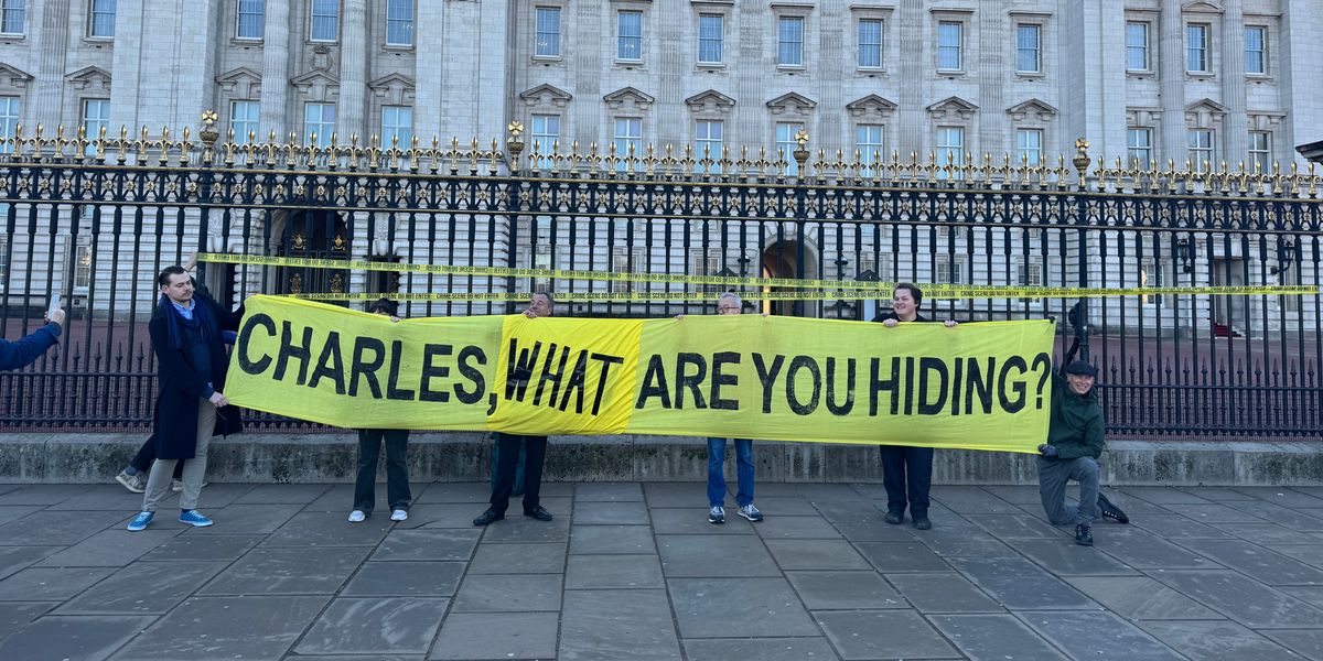 Protesters put up ‘crime scene’ tape on Buckingham Palace railings after latest allegations Protesters put up ‘crime scene’ tape on Buckingham Palace railings after latest allegations