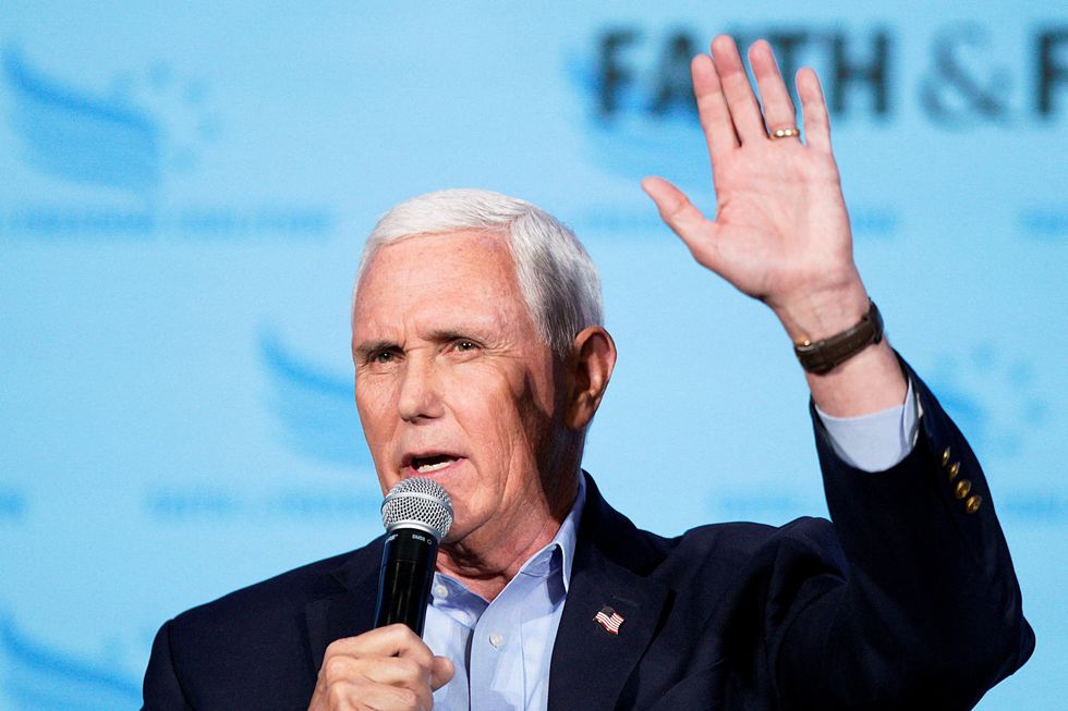 Republican presidential hopefuls make their pitch to evangelical voters at a recent Iowa Faith & Freedom Coalition event